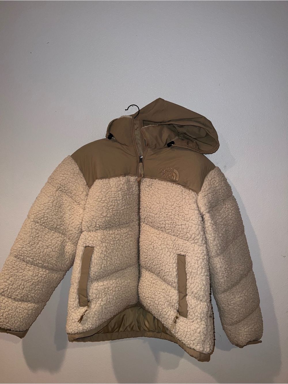 The North Face Sherpa Puffer Jacket in Cream & Tan
